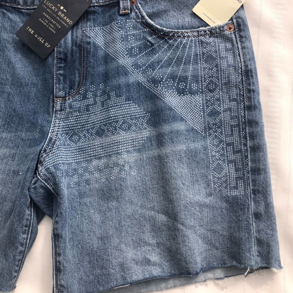 Lucky Brand shorts blue denim jean The Roll Up size 32/14 NWT printed design